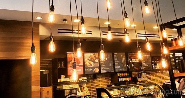 爱迪生灯泡商业咖啡店照明思想