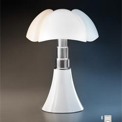 灯饰设计 Martinelli 2021年意大利现代时尚台灯设计素材
