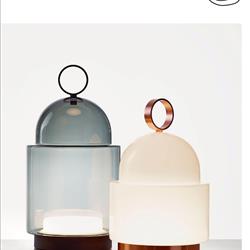 灯饰设计:Brokis 2022年意大利时尚前卫玻璃灯具素材图片